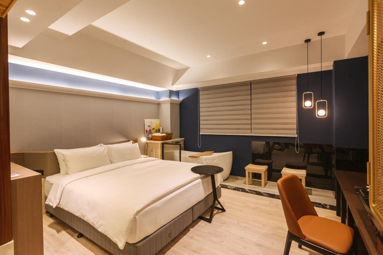 墾丁耳東華苑erdong Manor Bed & Breakfast ภายนอก รูปภาพ